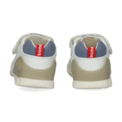 BIOMECANICS Sandalias y chanclas de niño 252118-B050 BLANCO