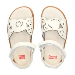 CAMPER Sandalias, chanclas y albarcas de niña K800560 002