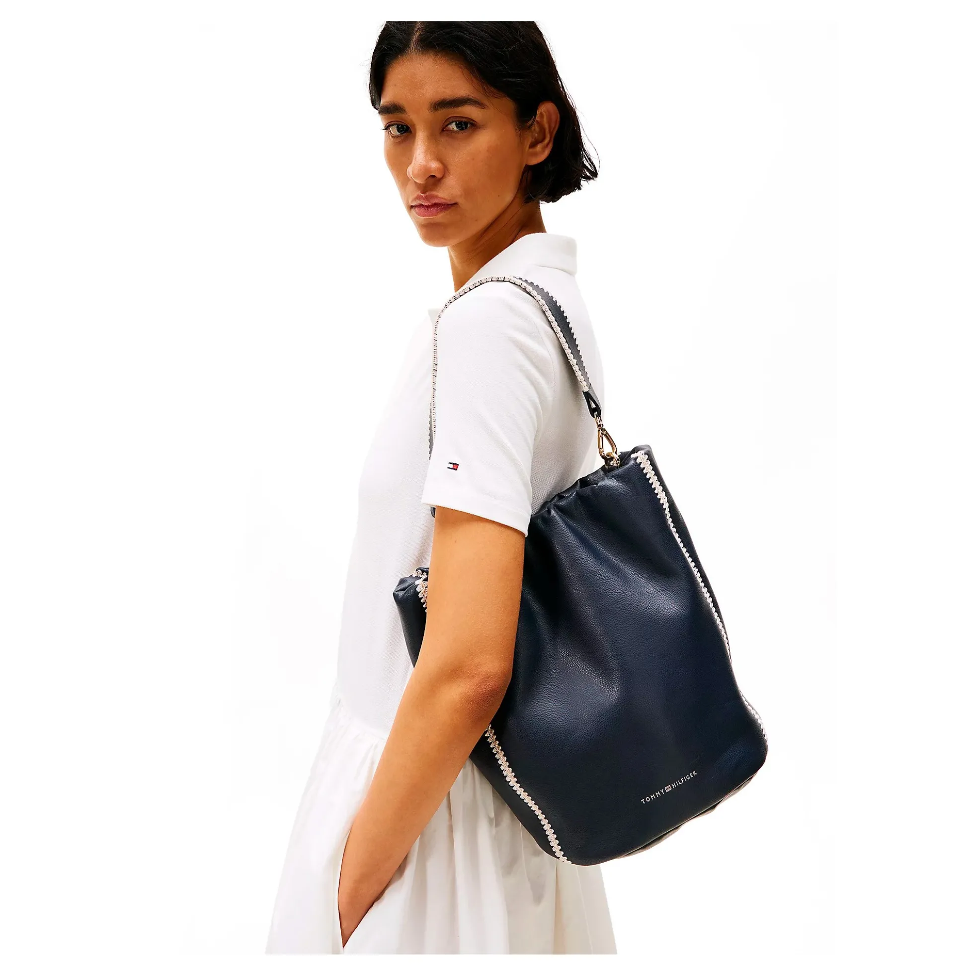 TOMMY HILFIGER Bolsos AW0AW17540 DW6 SPACE BLUE