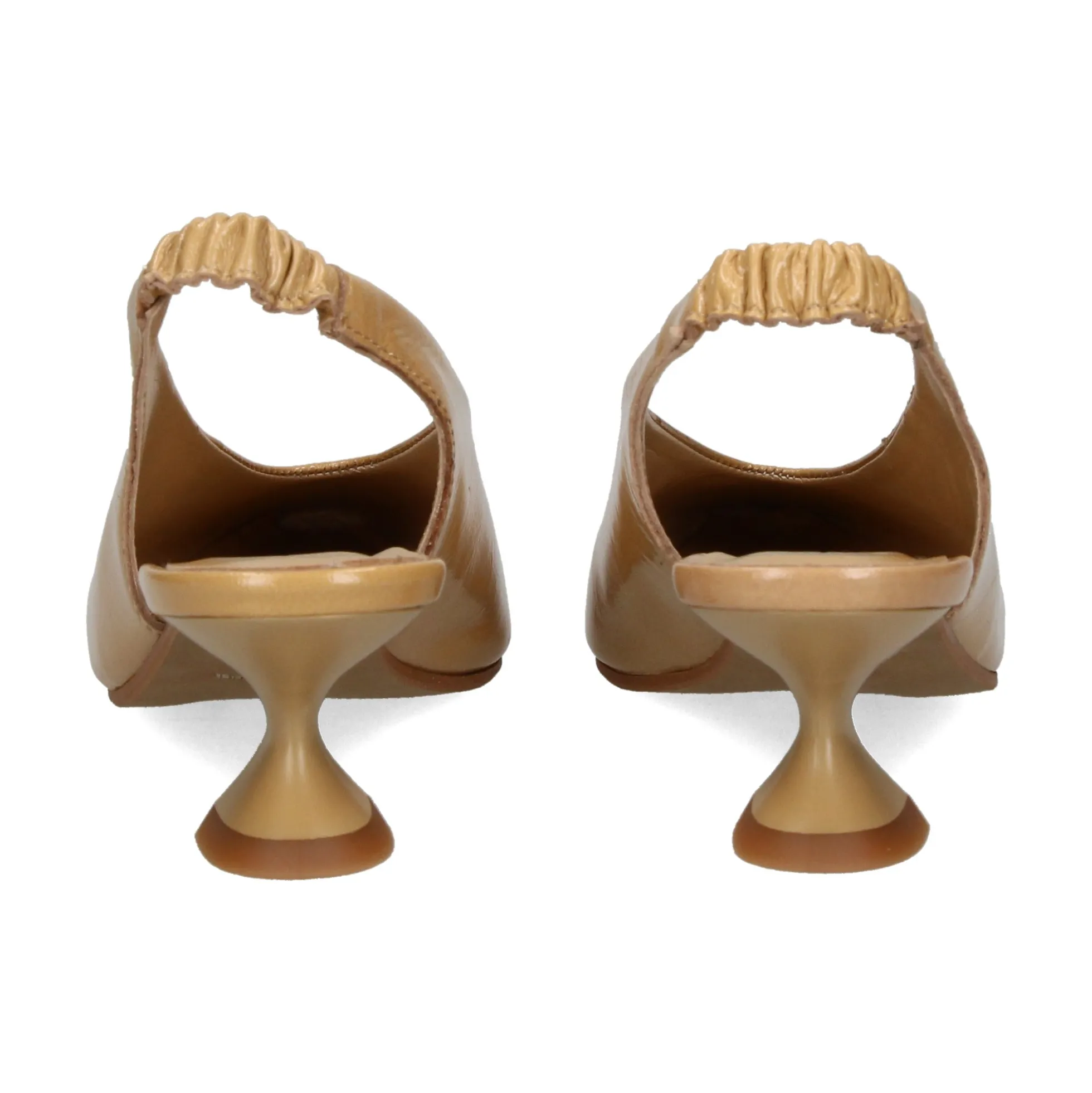 VEXED SHOES COMPANY Zapatos de tacón medio de Mujer ELLY 22209 CAMEL